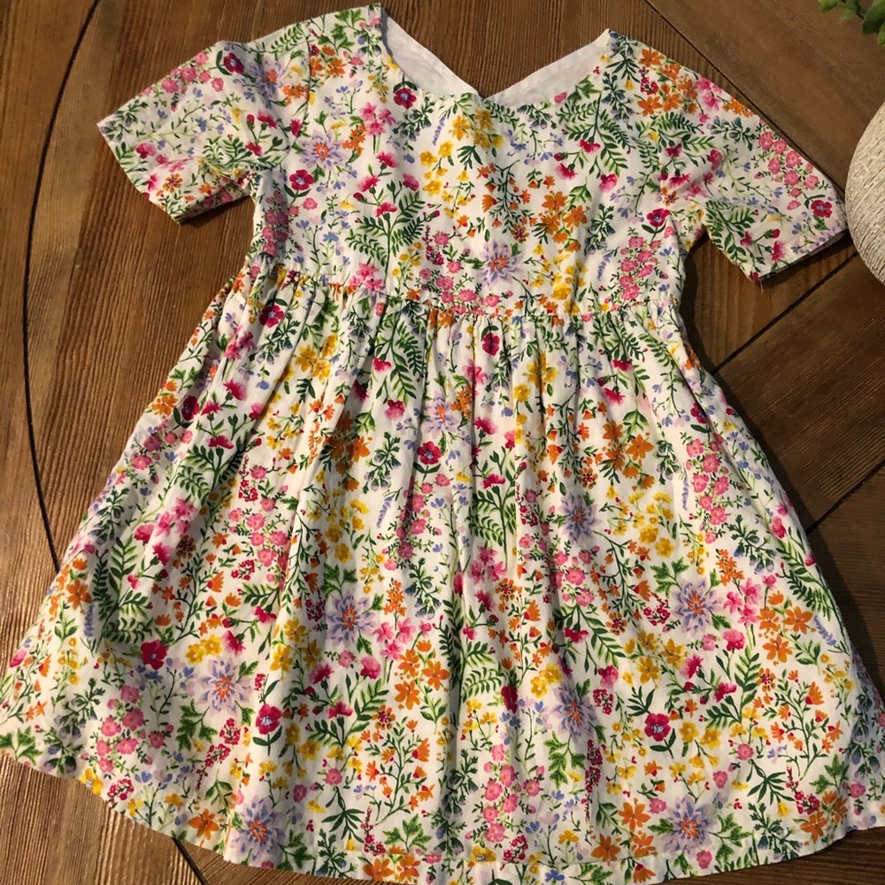 Old Navy floral dress